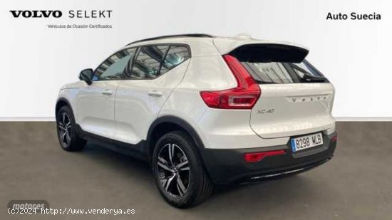 Volvo XC40 todoterreno 2.0 B3 PLUS DARK AUTO 5P de 2023 con 29.131 Km por 35.890 EUR. en Guipuzcoa