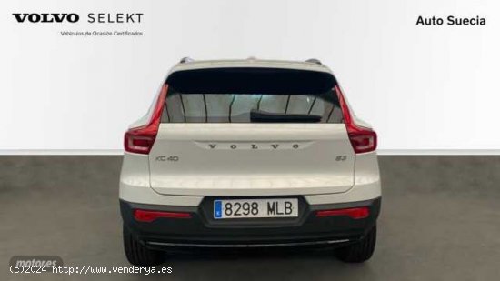 Volvo XC40 todoterreno 2.0 B3 PLUS DARK AUTO 5P de 2023 con 29.131 Km por 35.890 EUR. en Guipuzcoa