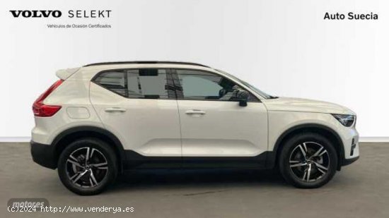 Volvo XC40 todoterreno 2.0 B3 PLUS DARK AUTO 5P de 2023 con 29.131 Km por 35.890 EUR. en Guipuzcoa