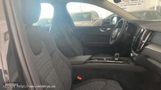 Volvo XC 60 XC60 Core, B4 Semihibrido, Diesel de 2023 con 12.872 Km por 44.500 EUR. en Ciudad Real