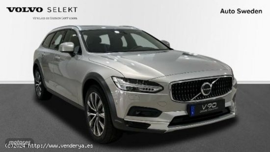 Volvo V 90 V90 Cross Country Ultimate, B4 (diesel) AWD, Diesel de 2023 con 6 Km por 58.500 EUR. en V