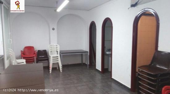 GRAN LOCAL COMERCIAL EN ALQUILER EN BENISSA - ALICANTE