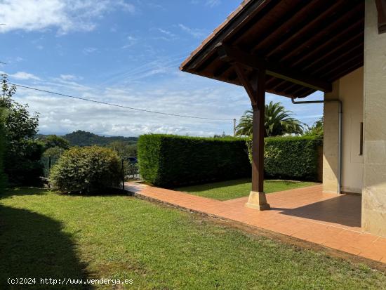 CHALET PAREADO CON JARDÍN EN RUILOBA - CANTABRIA