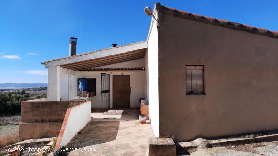 Se Vende en Almansa - ALBACETE