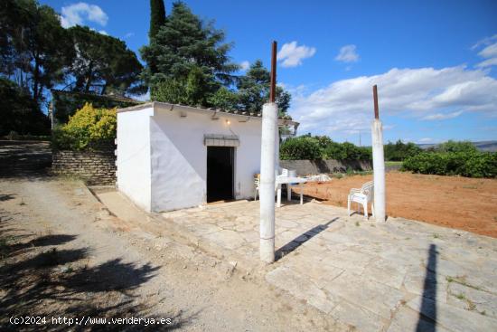 CASETA CON TERRENO - VALENCIA