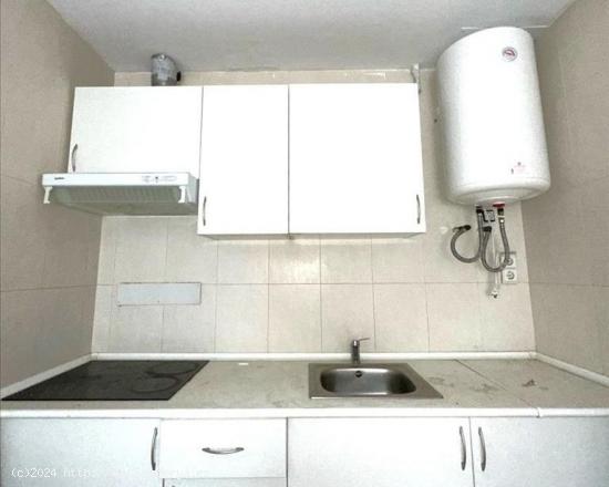 SE VENDE PISO EN TERRASSA, ZONA TORRESANA - BARCELONA