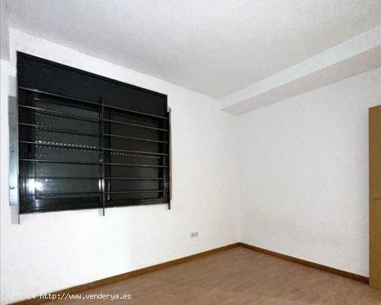 SE VENDE PISO EN TERRASSA, ZONA TORRESANA - BARCELONA