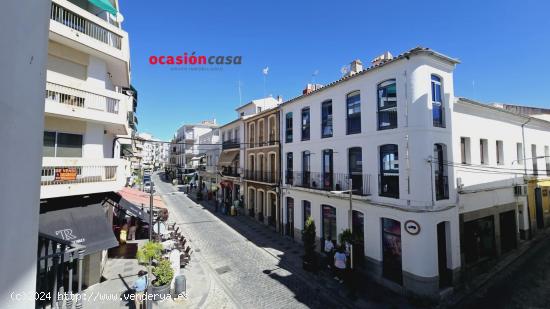  SE VENDE PISO JUNTO A CALLE MAYOR DE POZOBLANCO - CORDOBA 