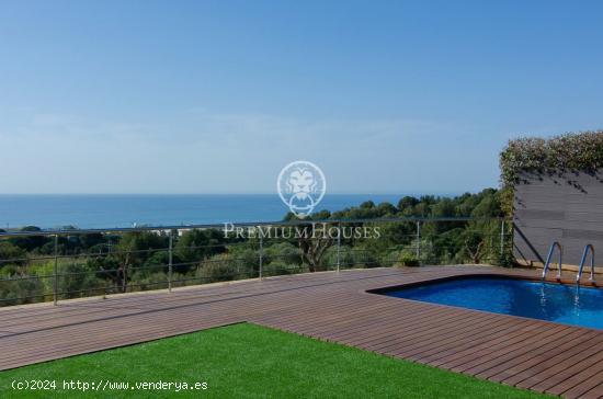  Casa en venta en Premià de Dalt con excelentes vistas al mar - BARCELONA 