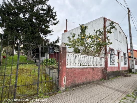  Casa en Almeiras - A CORUÑA 