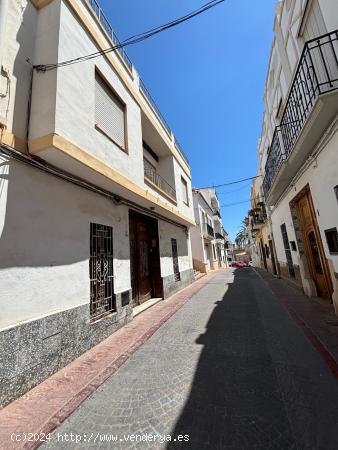 CASA DE PUEBLO EN EL PUIG - VALENCIA