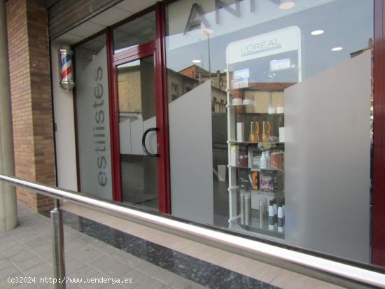 LOCAL PERRUQUERIA EN VENDA - RODA DE TER CENTRE - BARCELONA