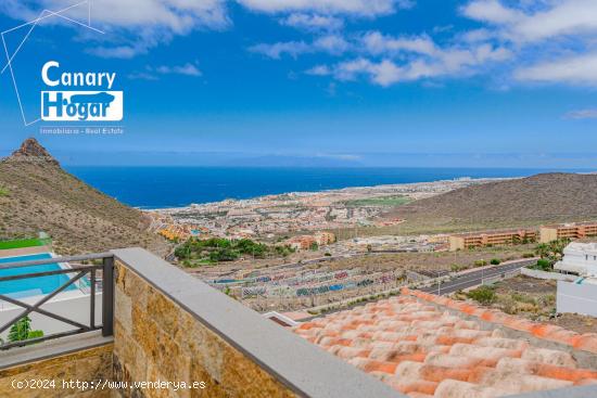 Villa de Lujo en Adeje zona Roque del Conde  unas magnificas vistas del toda la Costa de las Améric