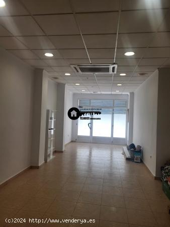 INMOBILIARIA TEJARES ALQUILA CON OPCION A COMPRA  EXCELENTE LOCAL EN ZONA INDUSTRIA - ALBACETE