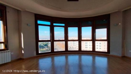 Piso en venta en Pinar de Jalón, Valladolid - VALLADOLID