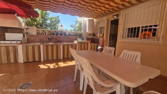 VIVIENDA ADOSADA DE 3 DORMITORIOS EN EL ALAMILLO. - MURCIA