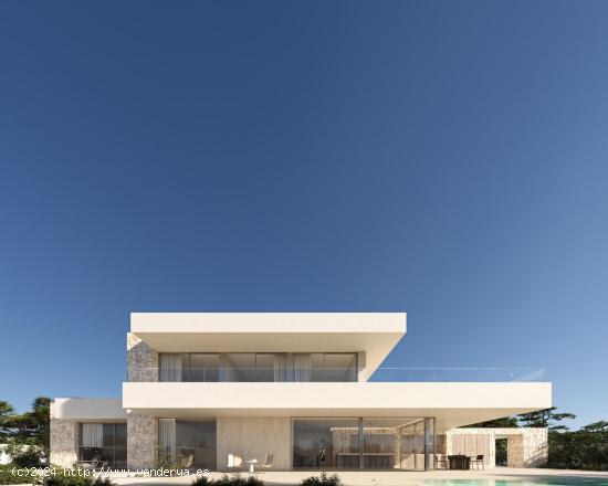 VILLA DE OBRA NUEVA EN MORAIRA - ALICANTE