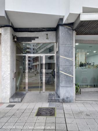 Oportunidad !!!! Piso en Avd San Agustin 5 planta Todo Exterior ( Aviles ) Compralo por 550€ / mes