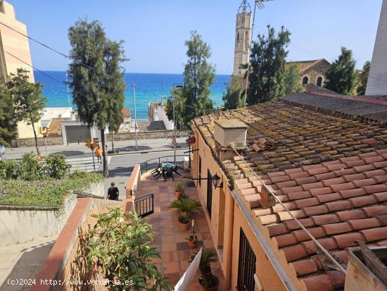 Casa de pueblo con vistas al mar, MONTGAT - BARCELONA