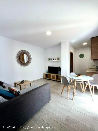 Apartamento en el centro de Conil a tan solo 5min de la Playa Los Bateles - CADIZ