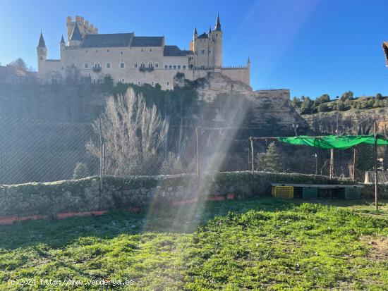 CASAS PARA REHABILITAR CON PARCELA EN SAN MARCOS ¬ - SEGOVIA