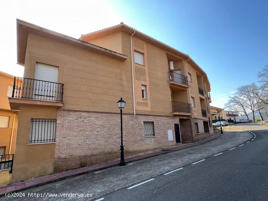 CASABANCO VENDE APARTAMENTOS DE UN DORMITORIO  EN JARANDILLA DE LA VERA. - CACERES