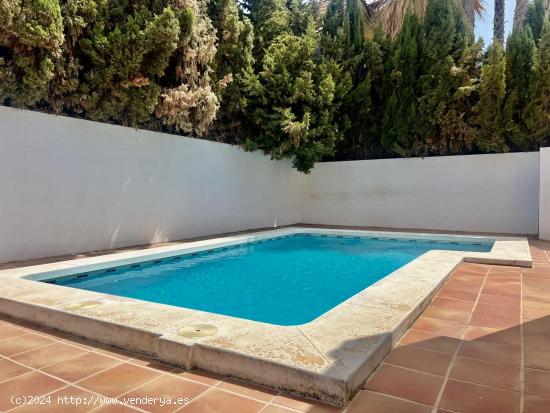 Chalet reformado en alquiler en el Rincón de Loix, Benidorm - ALICANTE