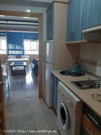 Apartamento en Alquiler en Sur - Aguadulce