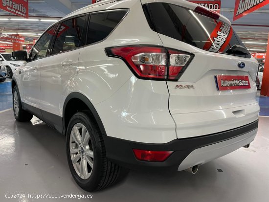 Ford Kuga 5 AÑOS GARANTÍA - El Prat de Llobregat