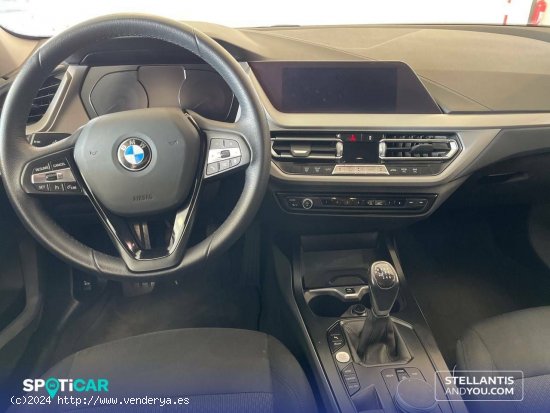 BMW Serie 1  118i - - Almería