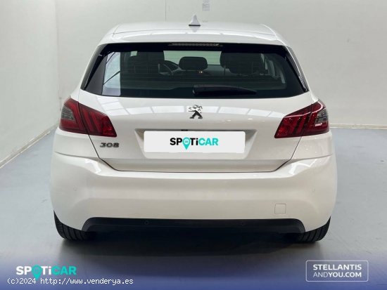 Peugeot 308  5p  PureTech 110 S&S Active Pack - Sevilla