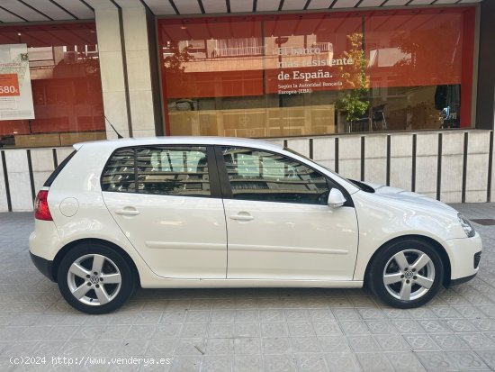 Volkswagen Golf 1.4 TSI 122cv GT Sport - Barcelona