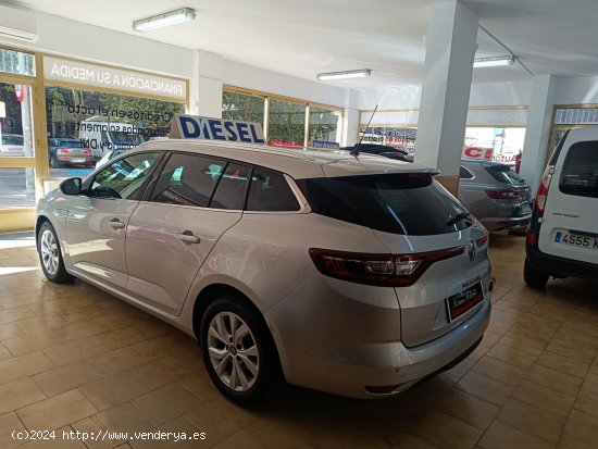 Renault Megane 1500 BLUE DCI 115CV LIMITED - Alcalá de Henares