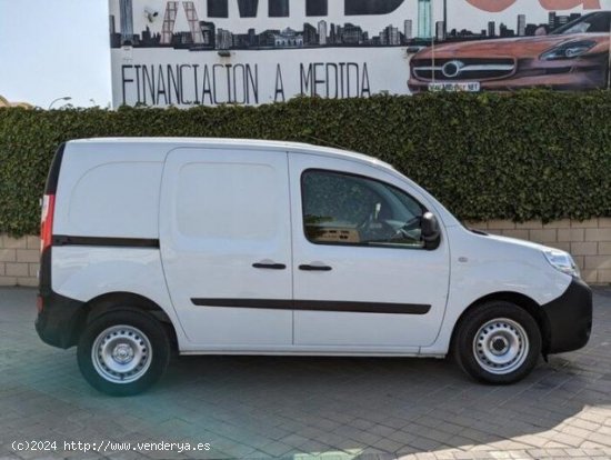 RENAULT Kangoo en venta en TorrejÃ³n de
Ardoz (Madrid) - TorrejÃ³n de
Ardoz