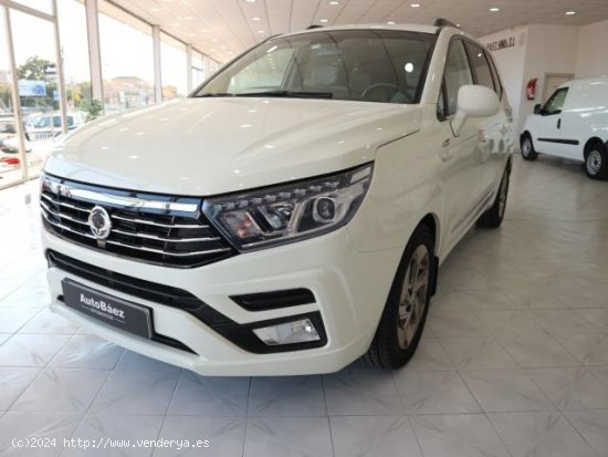  SSANGYONG Rodius en venta en Santa Fe (Granada) - Santa Fe 