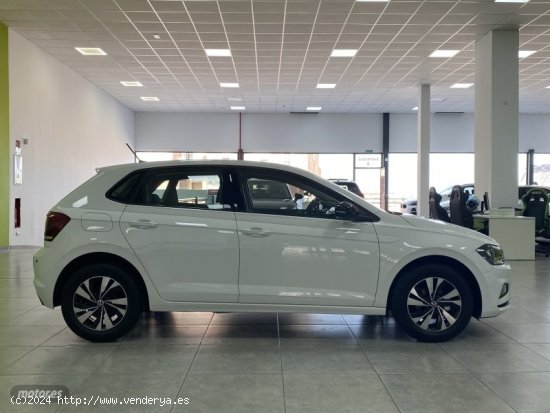 Volkswagen Polo Advance 1.0 TSI 70kW (95CV) de 2021 con 38.000 Km por 15.800 EUR. en Malaga