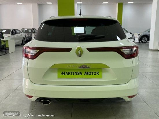 Renault Megane S.T. Zen TCe 103 kW (140CV) GPF de 2020 con 52.000 Km por 18.300 EUR. en Malaga