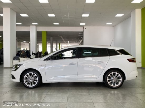 Renault Megane S.T. Zen TCe 103 kW (140CV) GPF de 2020 con 52.000 Km por 18.300 EUR. en Malaga