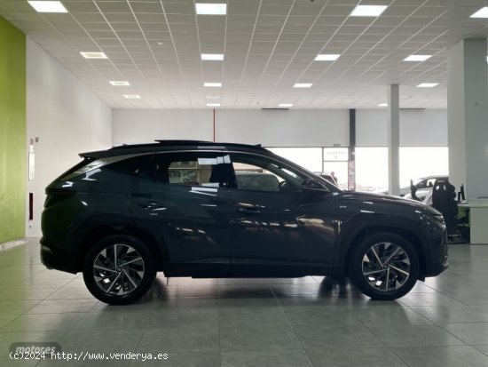 Hyundai Tucson 1.6 CRDI 100kW (136CV) 48V Tecno SKY DCT de 2023 con 15.000 Km por 33.800 EUR. en Mal