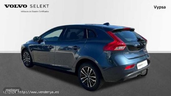 Volvo V 40 V40 Momentum D2 Eco de 2018 con 81.541 Km por 18.500 EUR. en Cordoba