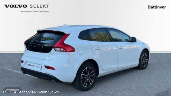 Volvo V 40 V40 D3 Momentum Automatico de 2018 con 47.848 Km por 19.500 EUR. en Madrid