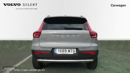 Volvo XC40 XC40 Essential, B3 Mild hybrid, Gasolina de 2024 con 1 Km por 34.300 EUR. en Vizcaya