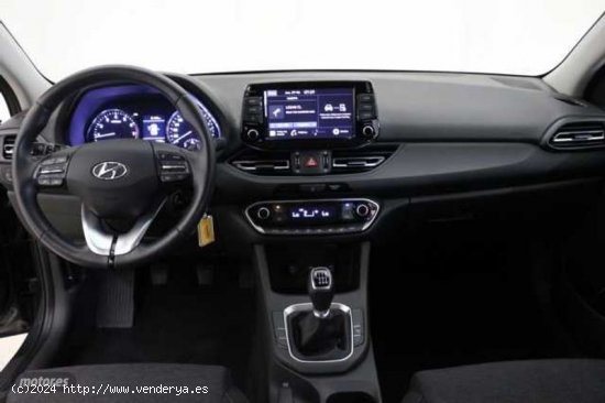 Hyundai i30 1.5 DPI Klass SLX 110 de 2023 con 16.796 Km por 20.600 EUR. en Baleares