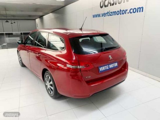 Peugeot 308 1.5BlueHDi Business Line 100CV de 2019 con 62.000 Km por 15.500 EUR. en Guipuzcoa