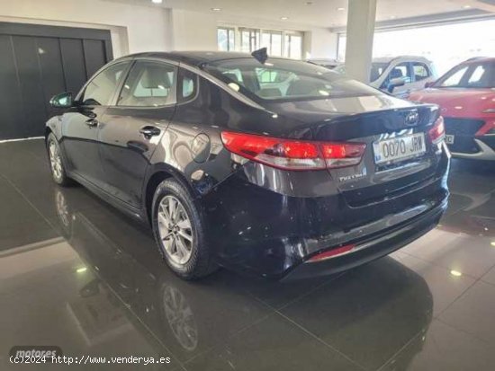 Kia Optima Optima 1.7CRDI Eco-Dynamics Drive de 2016 con 70.000 Km por 15.490 EUR. en Madrid