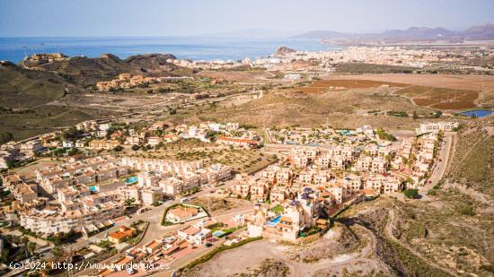 RESIDENCIAL DE OBRA NUEVA LLAVE EN MANO EN AGUILAS - MURCIA