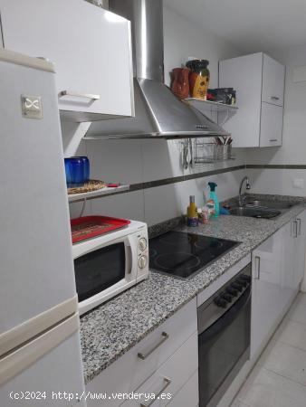 21 Inmobiliarias vende piso seminuevo  con garaje y trastero - VALENCIA