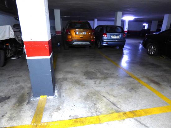 Plaza de garaje en plena Avenida junto a Comisaría. - CADIZ