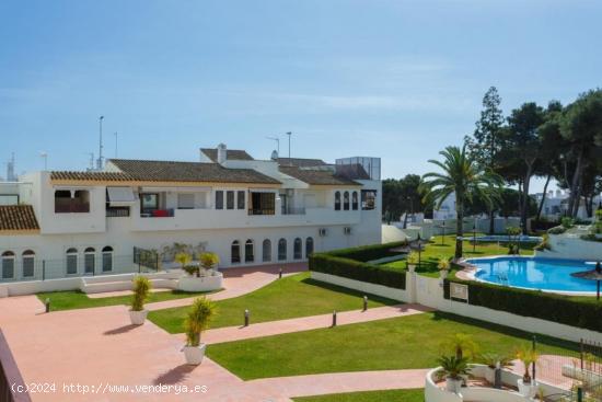 APARTAMENTO EN VISTAHERMOSA - CADIZ