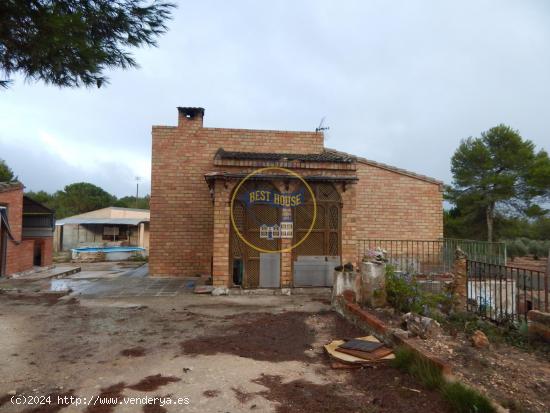  OPORTUNIDAD CASA DE CAMPO EN BOCAIRENT - VALENCIA 